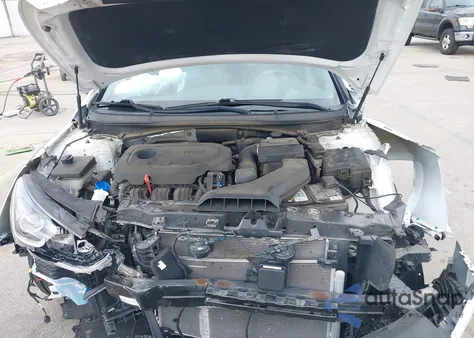 2019 Hyundai Sonata Sport z USA, uszkodzony, nr VIN 5NPE34AF8KH816113